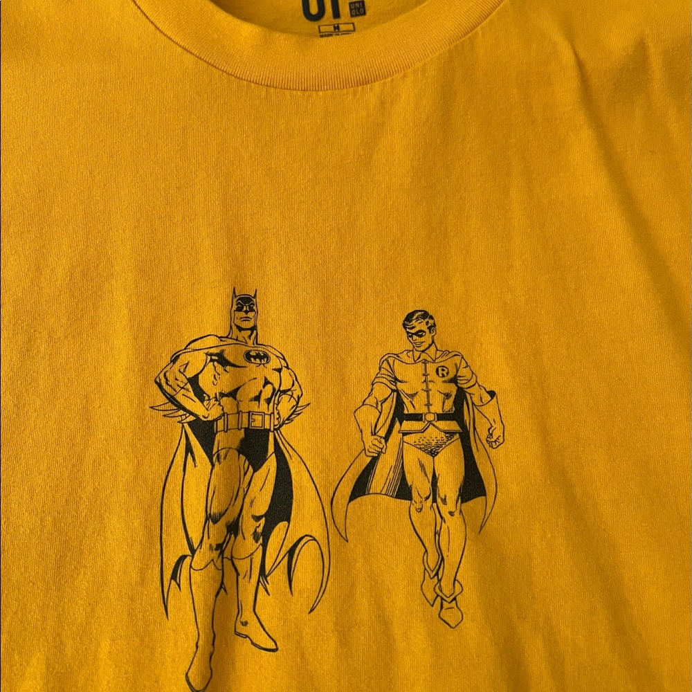 UNIQLO Sz Large Yellow / Batman and Robin